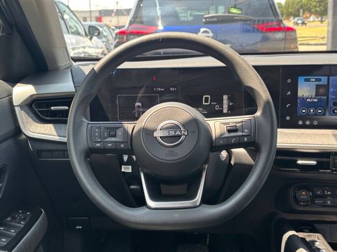 Used 2026 Nissan Kicks SV w/ Cold Weather Package AWD/4WD image 27
