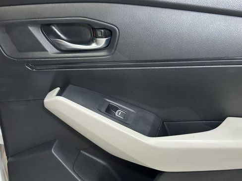 Certified 2024 Honda Accord EX image 35