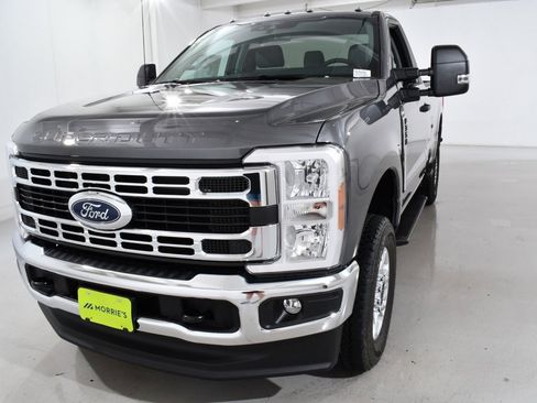 New 2026 Ford F350 XLT w/ FX4 Off-Road Package image 2