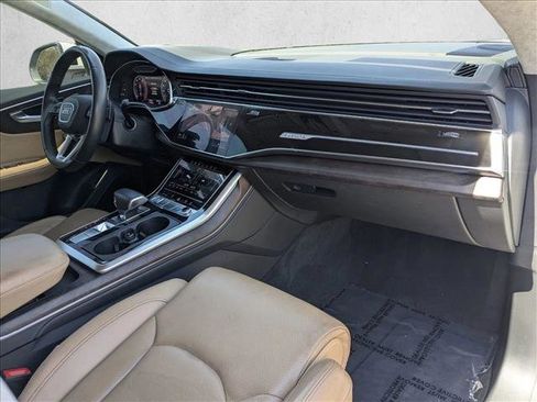 Used 2019 Audi Q8 Prestige AWD/4WD image 19