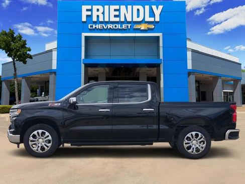 Used 2022 Chevrolet Silverado 1500 LTZ image 4