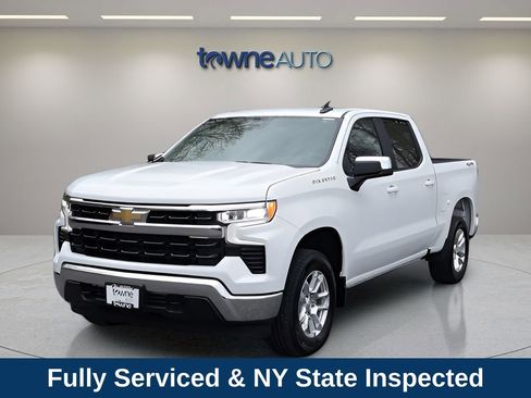 Used 2023 Chevrolet Silverado 1500 LT AWD/4WD image 2