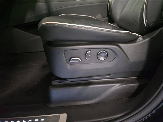 Used 2024 Cadillac Escalade Sport w/ LPO, ONYX Package AWD/4WD image 29