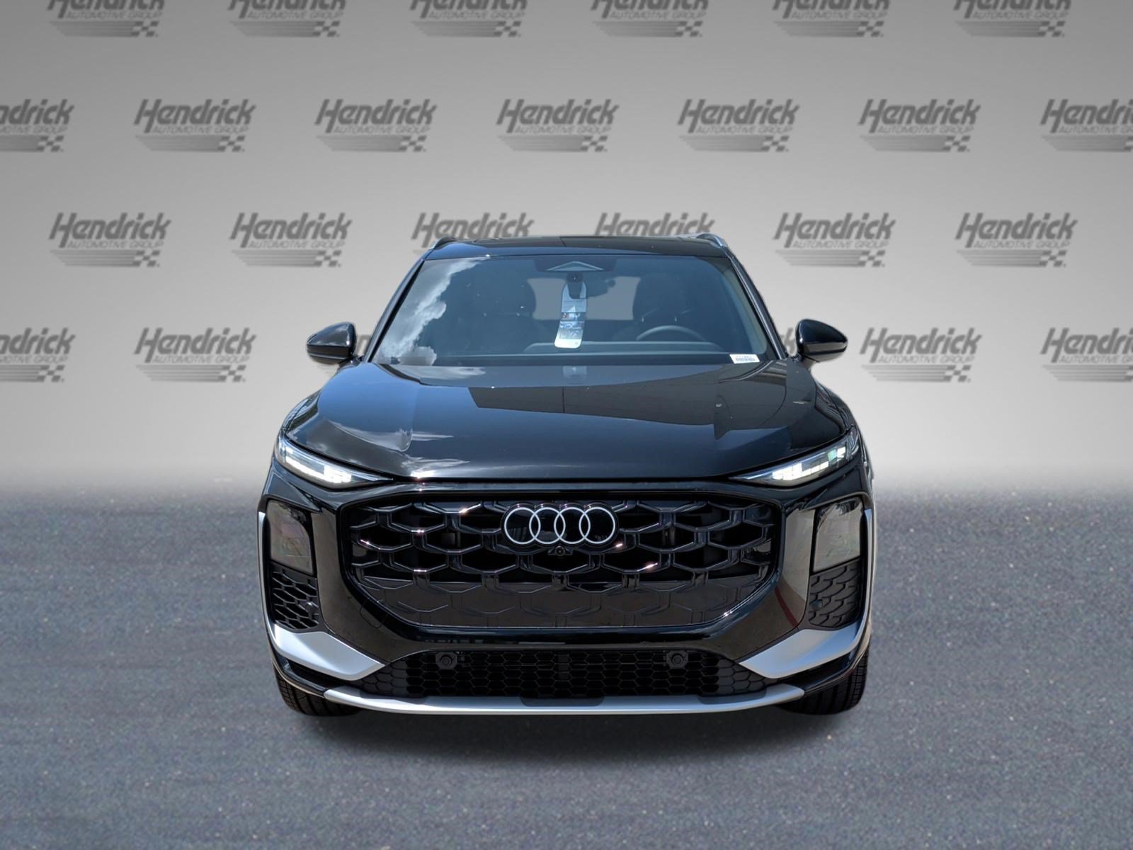 Used 2026 Audi Q3 quattro 2.0T w/ Driver Assistance Package AWD/4WD image 3