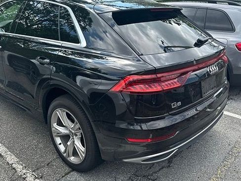 Used 2021 Audi Q8 Premium Plus w/ Premium Plus Package AWD/4WD image 4