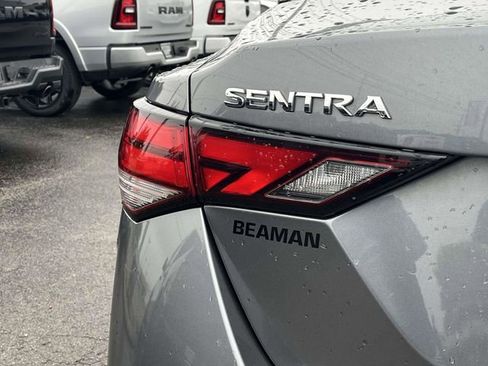 Used 2024 Nissan Sentra SV FWD image 10