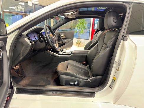 Used 2022 BMW 230i Coupe w/ Convenience Package image 16