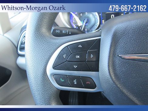 Used 2018 Chrysler Pacifica Touring Plus w/ Tire & Wheel Group image 38