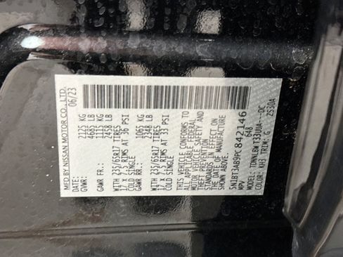Used 2023 Nissan Rogue S AWD/4WD image 11