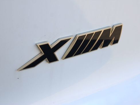 New 2023 BMW XM image 52