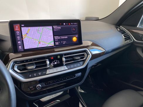 Certified 2024 BMW X3 xDrive30i w/ Premium Package image 25