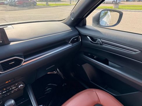 Used 2024 MAZDA CX-5 Carbon Edition AWD/4WD image 2
