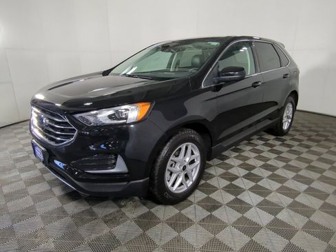 Certified 2024 Ford Edge SEL image 9