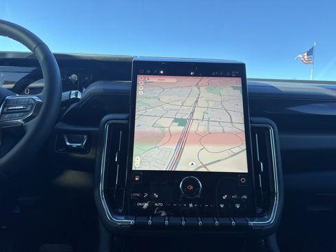 New 2026 GMC Yukon Elevation image 28