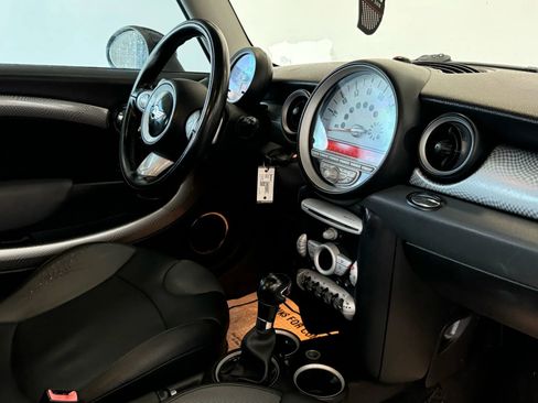Used 2010 MINI Cooper S FWD image 19