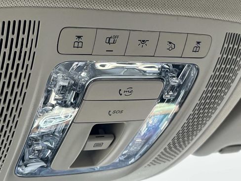 Used 2025 Mercedes-Benz GLE 350 4MATIC image 31