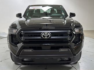 Certified 2025 Toyota Tacoma SR5 video 2