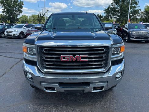 Used 2015 GMC Sierra 2500 SLT AWD/4WD image 8