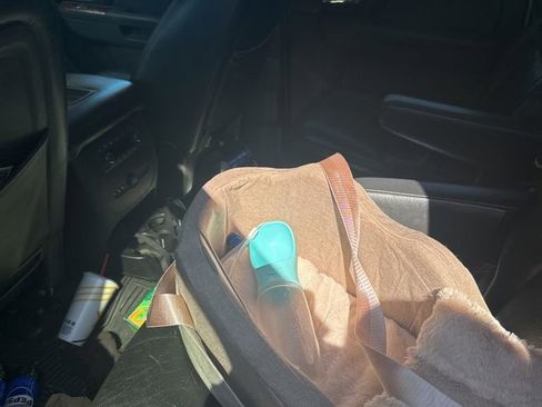 Used 2012 Chevrolet Suburban LTZ image 10