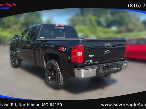 Used 2012 Chevrolet Silverado 1500 LTZ w/ LTZ Plus Package AWD/4WD image 3