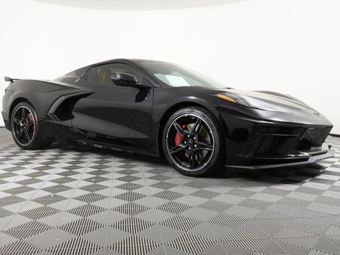 Certified 2025 Chevrolet Corvette Stingray Preferred Conv w/ Z51 Performance Package image 3