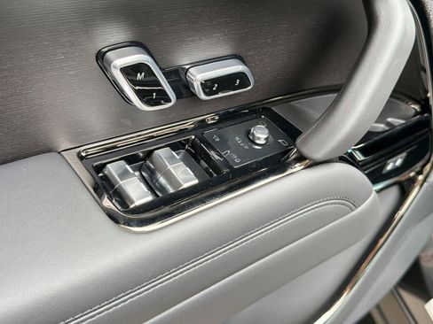 New 2026 Land Rover Range Rover Sport SE image 21