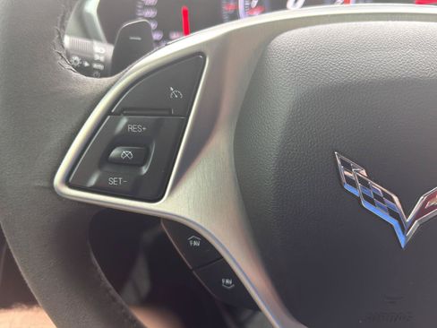 Used 2017 Chevrolet Corvette Z06 RWD image 11