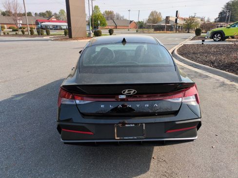 New 2026 Hyundai Elantra Sport FWD image 6