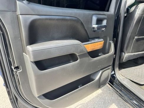 Used 2017 Chevrolet Silverado 1500 LTZ w/ LTZ Plus Package RWD image 26