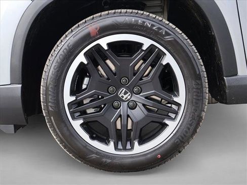 New 2026 Honda Pilot image 12