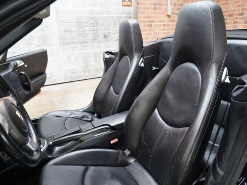 Used 2006 Porsche 911 Carrera 4S image 47