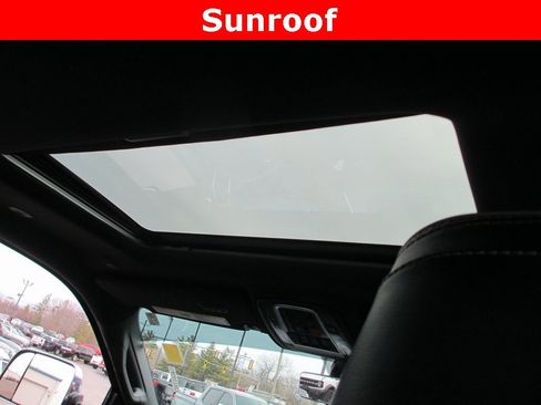 Used 2022 RAM 3500 Laramie image 15