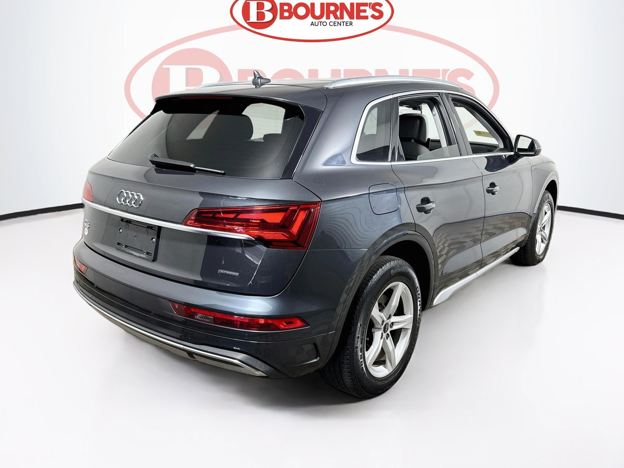 Used 2021 Audi Q5 2.0T Premium w/ Convenience Package AWD/4WD image 10