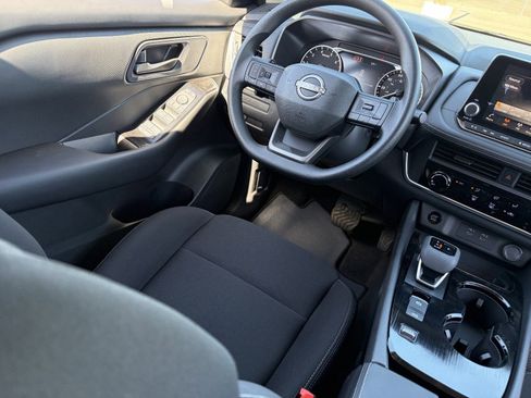 New 2026 Nissan Rogue S image 15