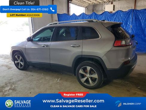 Used 2020 Jeep Cherokee Limited FWD image 3
