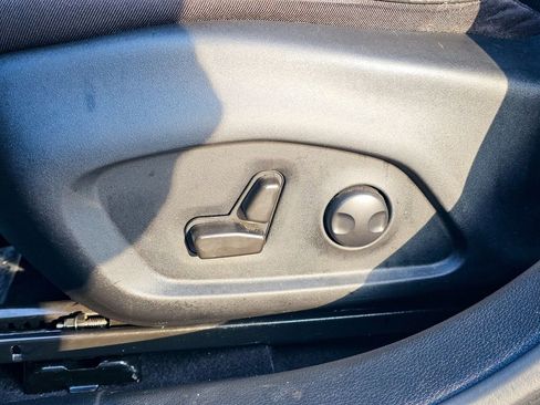 Certified 2022 Jeep Compass Limited image 14