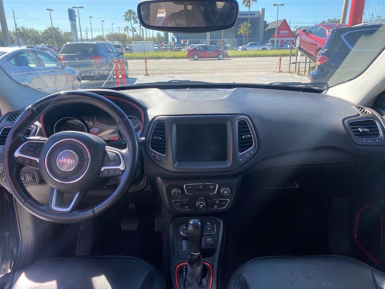 Used 2019 Jeep Compass Trailhawk AWD/4WD image 9