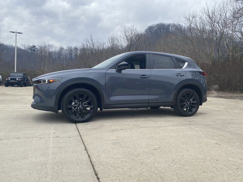 New 2025 MAZDA CX-5 Carbon Edition image 2