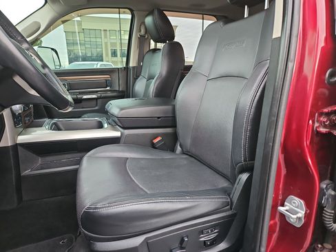 Used 2017 RAM 1500 Laramie image 17