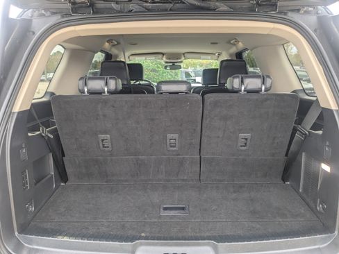 Certified 2024 Ford Expedition XLT image 13