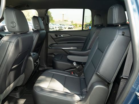 New 2026 Chevrolet Traverse LT w/ Driver Confidence Package image 31