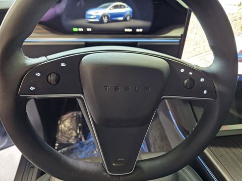 Used 2026 Tesla Model X AWD/4WD image 14