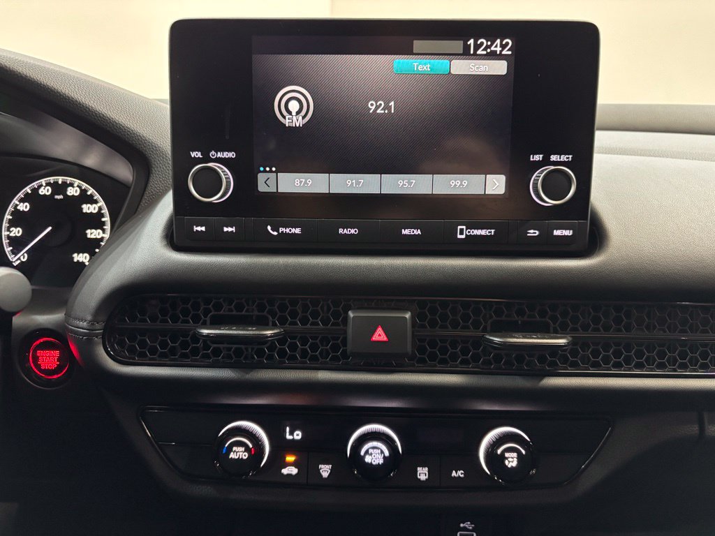 Certified 2024 Honda HR-V LX image 17