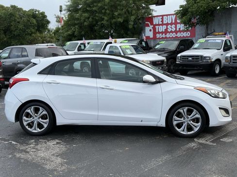 Used 2013 Hyundai Elantra GT w/ Style Pkg image 7