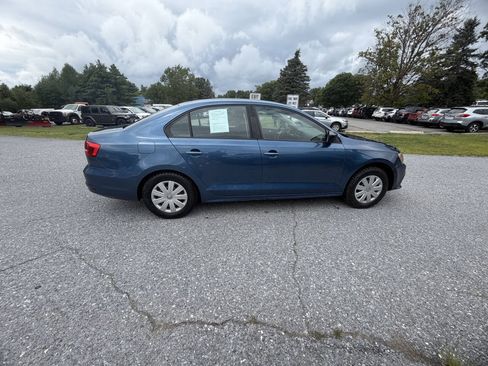 Used 2015 Volkswagen Jetta S FWD image 6