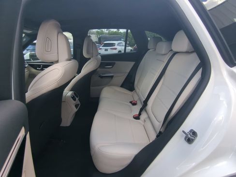 Certified 2026 Mercedes-Benz GLC 300 image 5