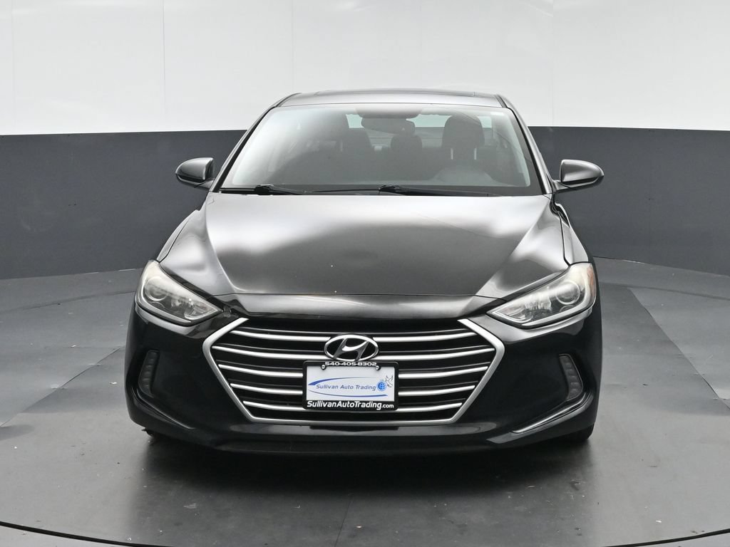 Used 2018 Hyundai Elantra Value Edition w/ Cargo Package FWD image 2