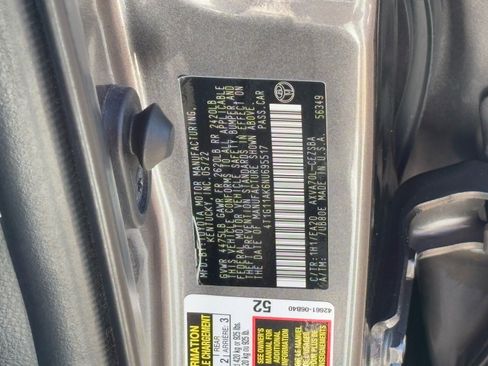 Certified 2022 Toyota Camry SE image 29