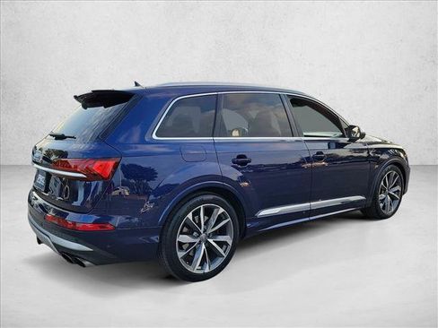 Used 2021 Audi SQ7 Premium Plus w/ Driver Assistance Package AWD/4WD image 5