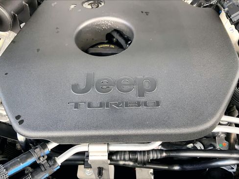 Used 2026 Jeep Grand Cherokee Limited AWD/4WD image 33